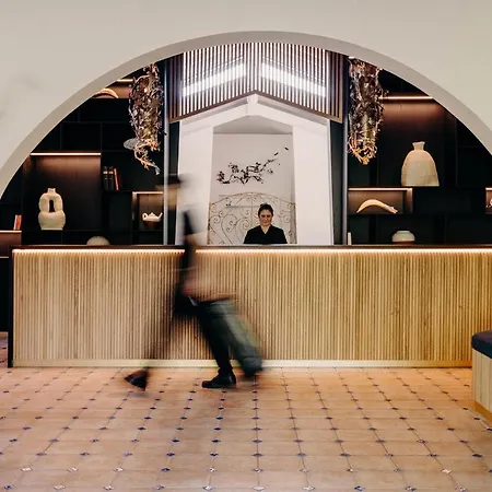 Hotel Les Freres Ibarboure 4*