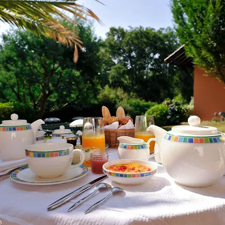 Les Freres Ibarboure - 4 Etoiles, Exterieur Sensoriel Et Restaurant Etoile A 4* Bidart