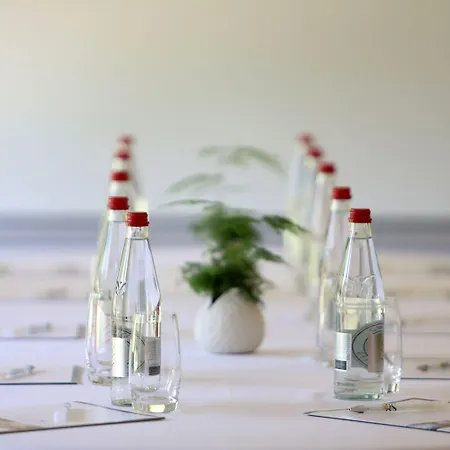 Les Frères Ibarboure - 4 étoiles, Extérieur Sensoriel Et Restaurant étoilé à