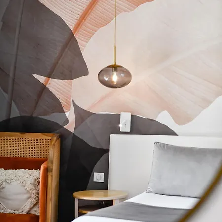Les Frères Ibarboure - 4 étoiles, Extérieur Sensoriel Et Restaurant étoilé à 4* Bidart
