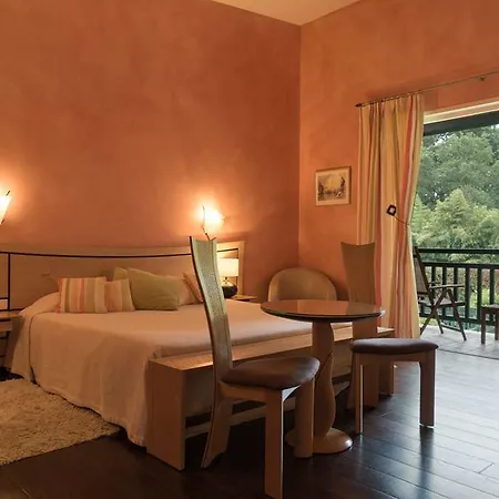 Hotel Les Freres Ibarboure Bidart