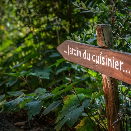 Les Frères Ibarboure - 4 étoiles, Extérieur Sensoriel Et Restaurant étoilé à