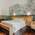 Les Freres Ibarboure - 4 Etoiles, Exterieur Sensoriel Et Restaurant Etoile A