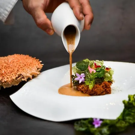 Les Freres Ibarboure 4*