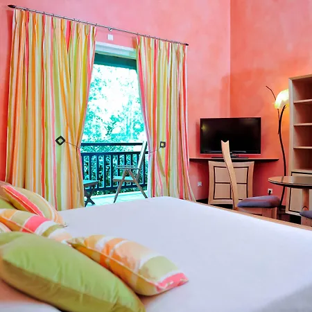 호텔 Les Freres Ibarboure 비다르