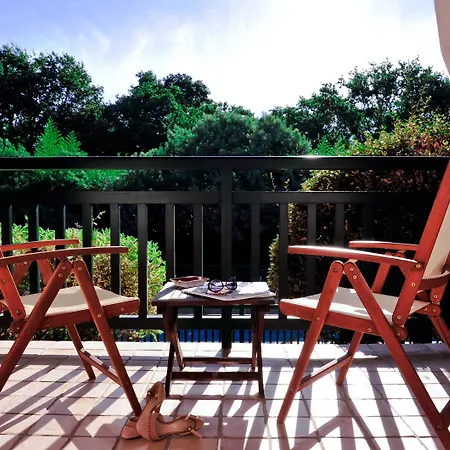 Les Freres Ibarboure 호텔 4*