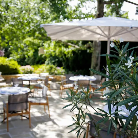 Les Freres Ibarboure - 4 Etoiles, Exterieur Sensoriel Et Restaurant Etoile A Hotel Bidart