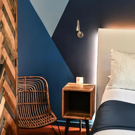 Les Freres Ibarboure - 4 Etoiles, Exterieur Sensoriel Et Restaurant Etoile A