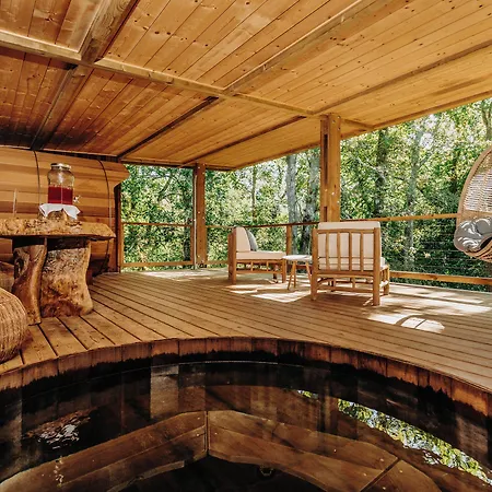 Les Freres Ibarboure - 4 Etoiles, Exterieur Sensoriel Et Restaurant Etoile A 4* Bidart