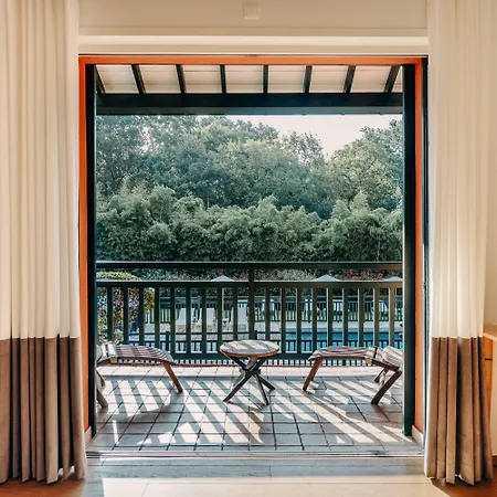 Szálloda Les Freres Ibarboure - 4 Etoiles, Exterieur Sensoriel Et Restaurant Etoile A 4*
