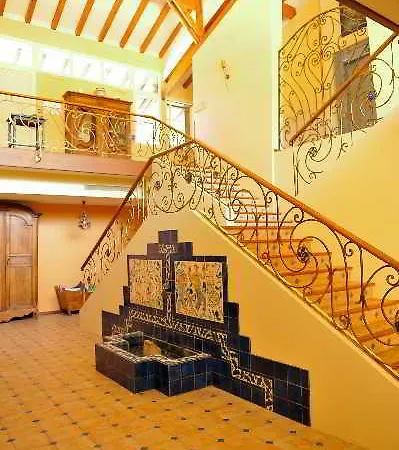 Les Freres Ibarboure - 4 Etoiles, Exterieur Sensoriel Et Restaurant Etoile A 4* Bidart