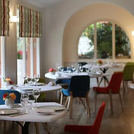 Szálloda Les Freres Ibarboure - 4 Etoiles, Exterieur Sensoriel Et Restaurant Etoile A Bidart