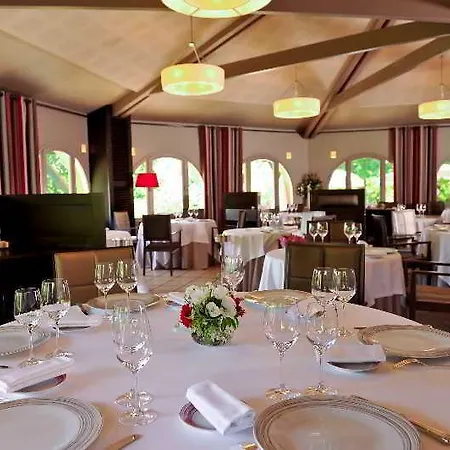 Szálloda Les Freres Ibarboure - 4 Etoiles, Exterieur Sensoriel Et Restaurant Etoile A