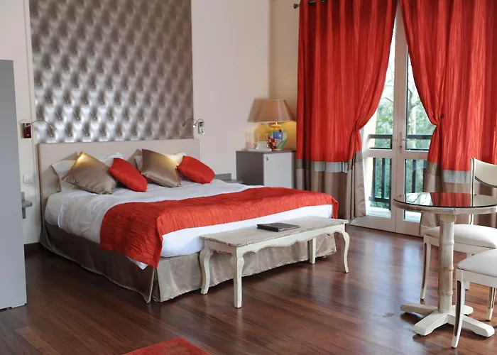 Les Frères Ibarboure - 4 étoiles, Extérieur Sensoriel Et Restaurant étoilé à 4*