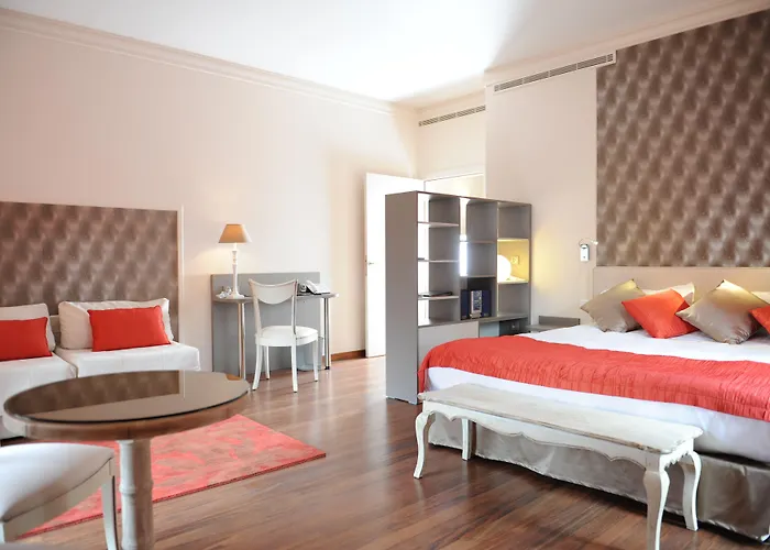 Les Frères Ibarboure - 4 étoiles, Extérieur Sensoriel Et Restaurant étoilé à 4* Bidart