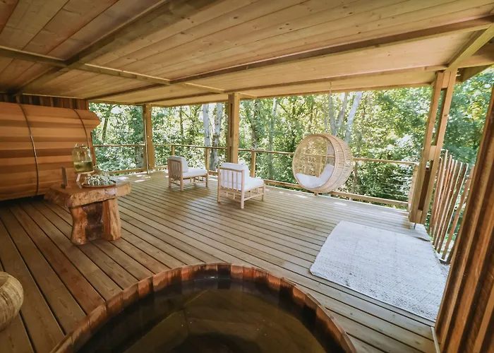 Les Frères Ibarboure - 4 étoiles, Extérieur Sensoriel Et Restaurant étoilé à 4* Bidart